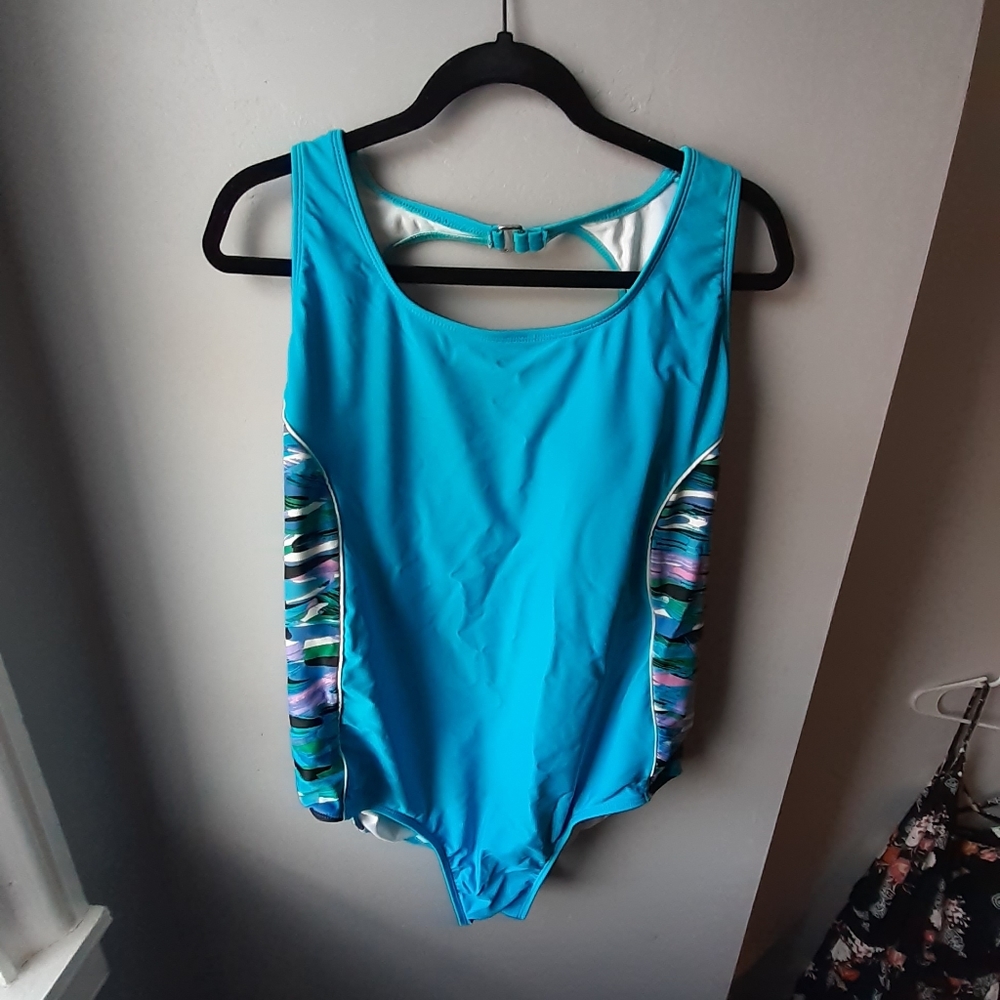 Catelina 1x One Piece Swimsuit